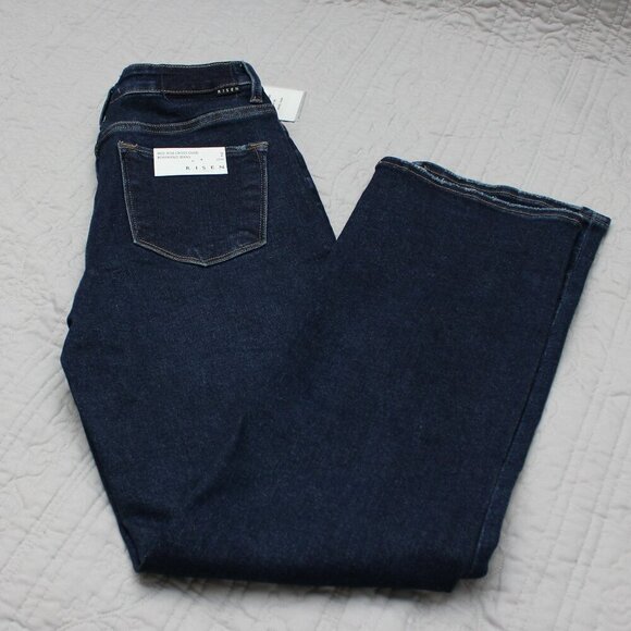 Risen NWT Mid Rise Crossover Boyfriend Jeans Size 7/28 - Picture 1 of 9